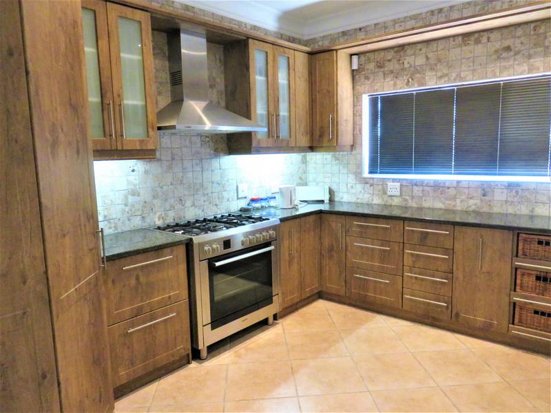 4 Bedroom Property for Sale in Myburgh Park Western Cape